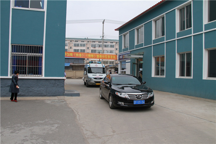 02.jpg